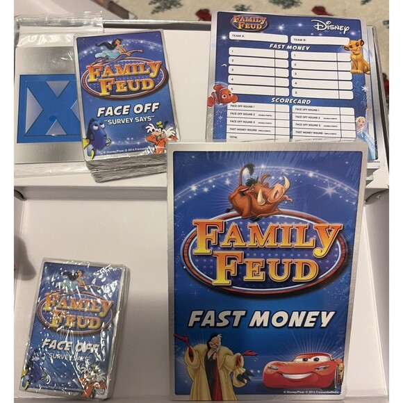 Family Feud Disney Edition Board Game Family Night Ages 6+ New 3 Or More Players - Picture 4 of 6